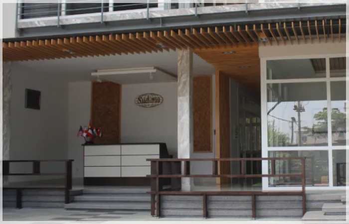 Entrance to Sudima's offices.